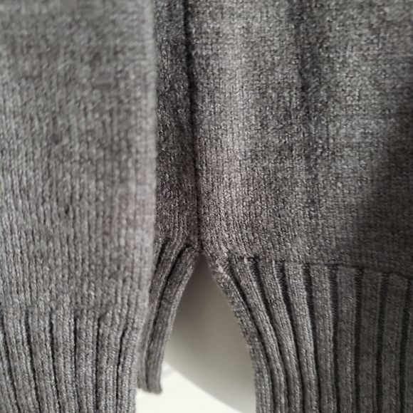 Colorblock Sweater [NWT] - Picture 8 of 11